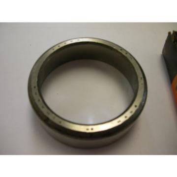  TAPERED ROLLER BEARING CUP 36300 NIB