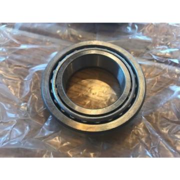 One NAPA Bearing L68149/11 Tapered Roller Bearing Set