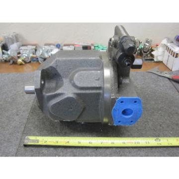 NEW REXROTH FLUIDYNE PISTON PUMP # A10VS045DRG31LPSC62N00