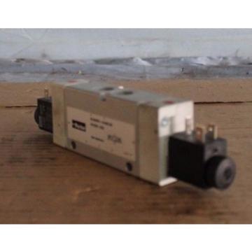 Mannesman Rexroth solenoid operated hydraulic valve Good condition FREE SHIP!!