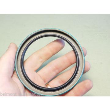 BRAND NEW - LOT OF 4x PIECES - SKF 29867 Oil Seals