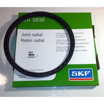 1 NEW SKF 563073 OIL SEAL CR240X270X15