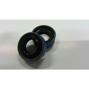 NEW CHICAGO RAWHIDE SKF  PN: 4940 OIL-SEAL AFTERMARKET FREE SHIPPING