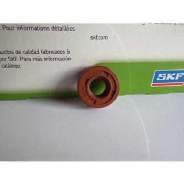 Oil Seal SKF Viton 10x22x7mm Single Lip R21/SC