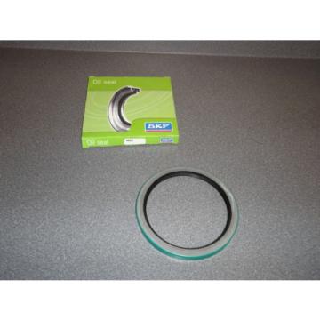 New SKF Grease Oil Seal 49251