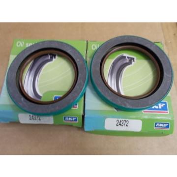 SKF Oil Seal CR 24372, Lot of 2, CRWH1V