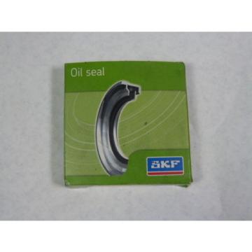 SKF 17386 Single Lip Oil Seal 1.75 x 2.502 x 2.506 Inch ! NEW !