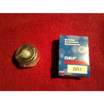 SKF BR1 TRANSFER CASE IDLER SHAFT FRONT WHEEL BEARING AXLE HUB GREASE OIL SEAL